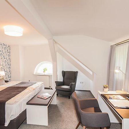 Hofgut Dippelshof Hotel- Und Restaurant Kg Mühltal Zewnętrze zdjęcie